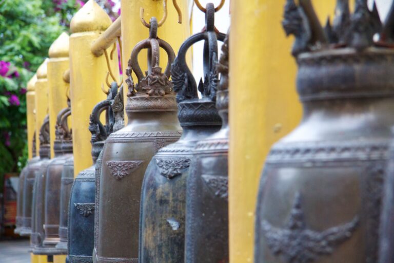 Cloister bells