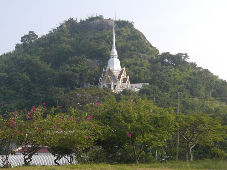 Hilltop chedi