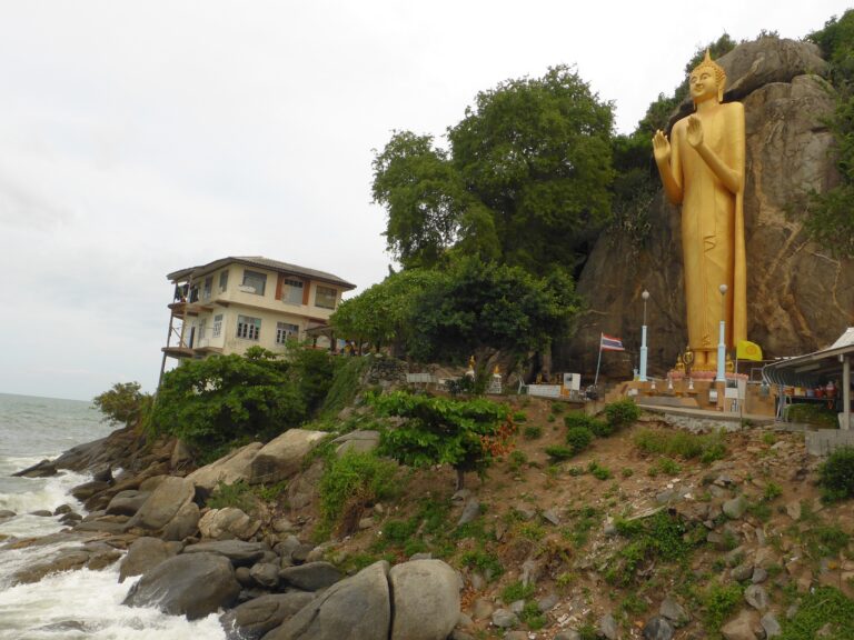 The sea-calming Buddha