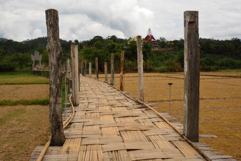 Wat Phu Sama Naram