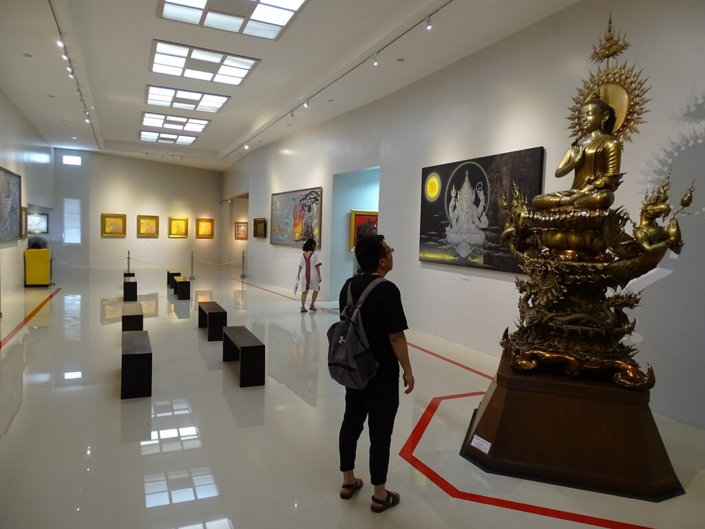 Inside the gallery of Chalermchai's work